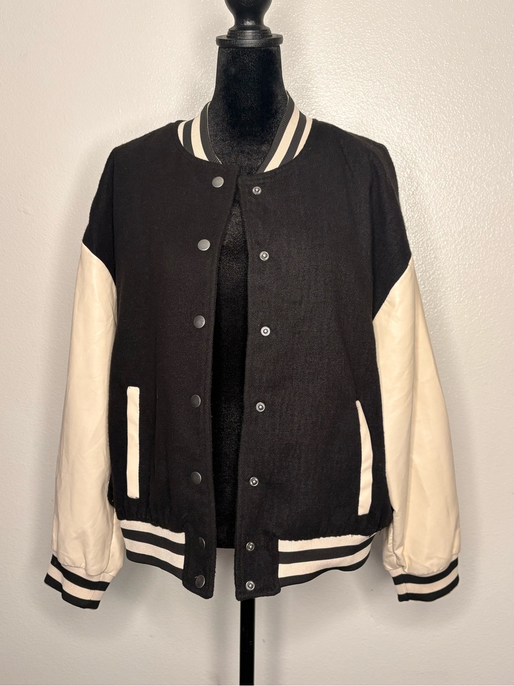Steve Madden black & Cream Varsity Bomber Jacket - women’s